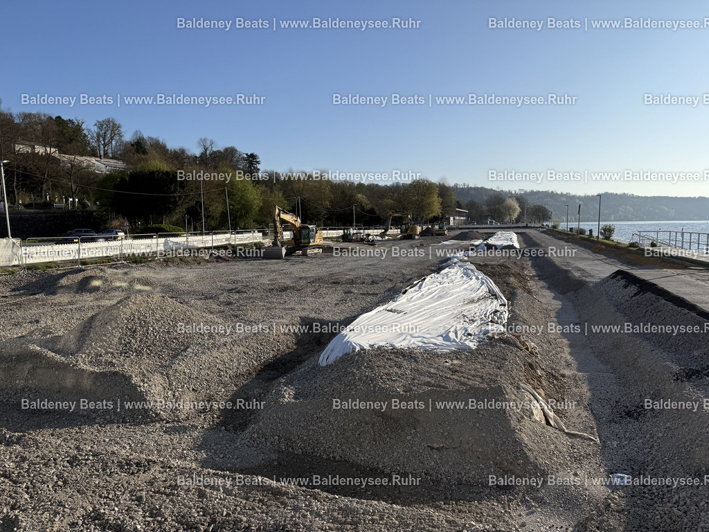 Bautagebuch - Regattatribüne Baldeneysee | Alle Nutzungsrechte vorbehalten. Jede Nutzung des Bildes bedarf einer gültigen Lizenz. Der Urheber- und Quellenhinweis „Foto: Cesar von Meissen / Baldeneysee.Ruhr“ ist bei jeder Veröffentlichung direkt am Bild anzubringen. Eine Weitergabe, Unterlizenzierung oder Weiterveräußerung an Dritte ist unzulässig. - Realisiert mit Pictrs.com