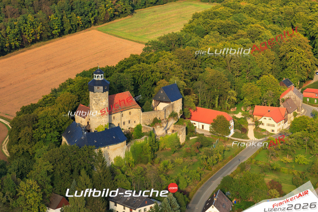 Luftbild von Sanspareil Wonsees - Luftaufnahme wurde 2015 von https://frankenair.de mittels Flugzeug (keine Drohne) erstellt - die Geschenkidee