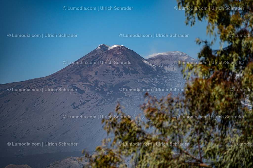 10039-10005 - Ätna _ Sizilien | Stockfoto und Bilderpool mit Bildmaterial aus Deutschland, dem Harz, Halberstadt, Quedlinburg, Wernigerode und weltweit. Qualitativ hochwertige und professionelle Fotos anschauen und kaufen. - Realisiert mit Pictrs.com