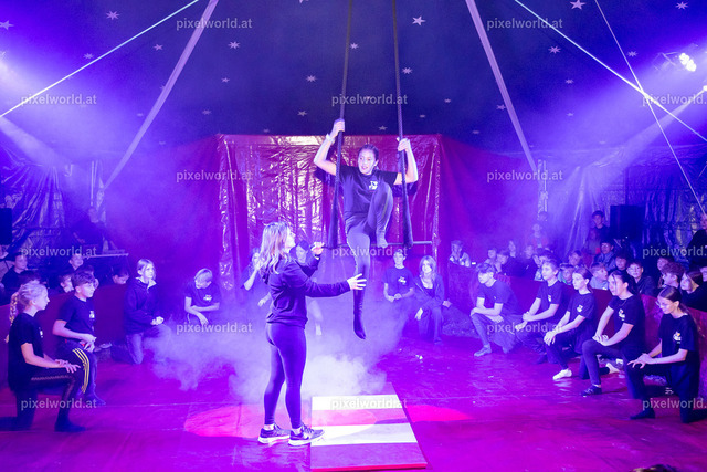 Zirkusvorstellung der MS Feldkirchen Digital | Bildershop von pixelworld.at - Realisiert mit Pictrs.com