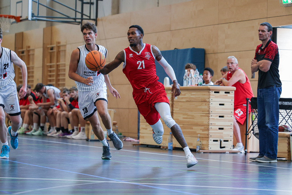 Pro A BAYER GIANTS vs Leichlinger TV  Test-61 | Fotos von Basketballspielen aus dem Raum NRW fotografiert von Gero Mueller-Laschet und Daniel Schaefer - Realisiert mit Pictrs.com