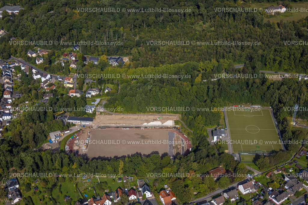 Menden230905557 | Luftbild, Sportplatz Huckenohl-Stadion, Baustelle und Sanierung, Menden, Menden, Sauerland, Nordrhein-Westfalen, Deutschland