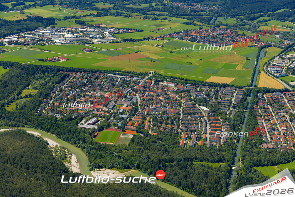 Die Luftaufnahme Waldram - Wolfratshausen wurde 2022 vom Flugzeug aus (keine Drohne) erstellt. Hohe Auflösung -für große Poster und Wandbilder geeignet - Garantiert!