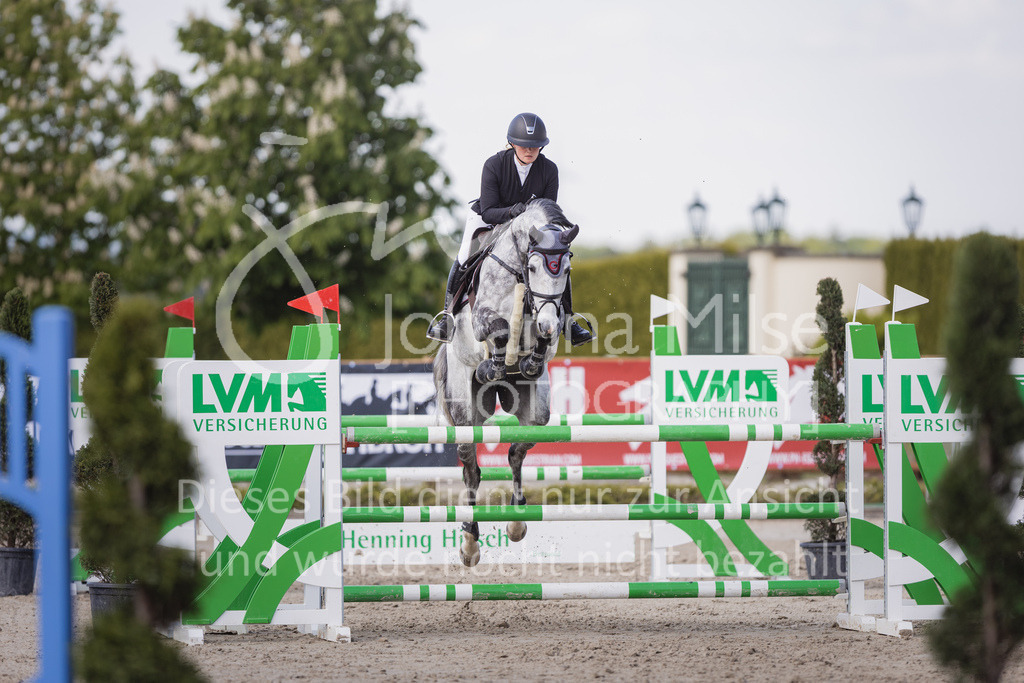 230519_MayDays_SprPf-M-203 | Deine schönsten Turniermomente als professionelle Fotos! Entdecke hochwertige Pferdesport-Fotografie im Online-Shop. Jetzt Fotos finden & bestellen!