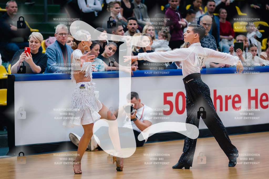 Hessen Tanzt WDSF Open Junior II Latin 1st (261) Largo Zofcin _ Eliana Pfaffenroth (Schwarz-Silber Frankfurt)-2025-05-18-5636 | Webshop for digital downloads and prints of dance sport, event & show photographer Julian Link - Realisiert mit Pictrs.com