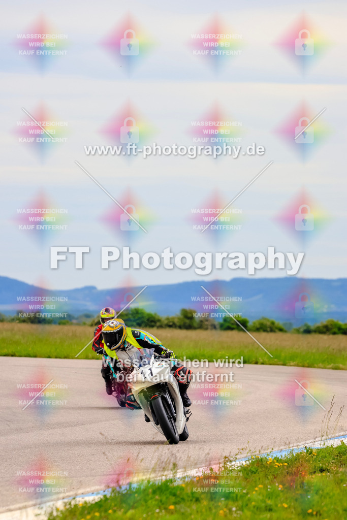 MotoTeam-2920 | Hier findet Ihr Bilder von Touristenfahrten auf der Nürburgring Nordschleife oder von anderen Veranstaltungen die ich besucht habe. Viel Spass beim Durch Schauen 