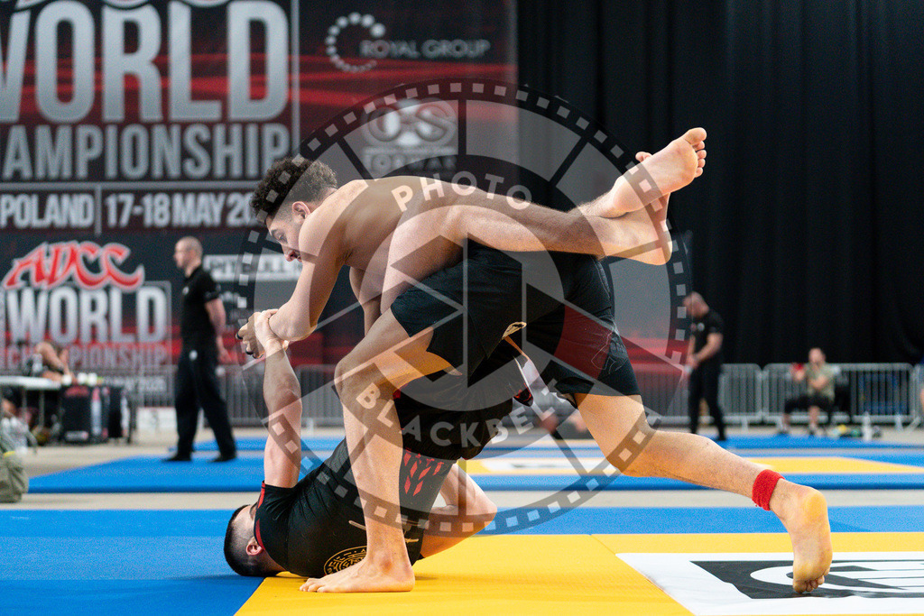 20250517PBB2284 | Athletes compete during the first day of the ADCC Amateur World Championship on May 15, 2025 in Warsaw, Poland. © Chiara Dazi / photoblackbelt