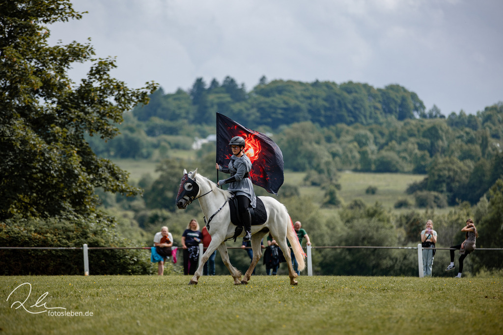 846A2111 | fotosleben - Realisiert mit Pictrs.com
