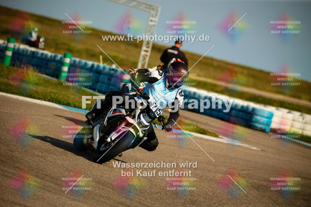 _MOT5587 | Hier findet Ihr Bilder von Touristenfahrten auf der Nürburgring Nordschleife oder von anderen Veranstaltungen die ich besucht habe. Viel Spass beim Durch Schauen 