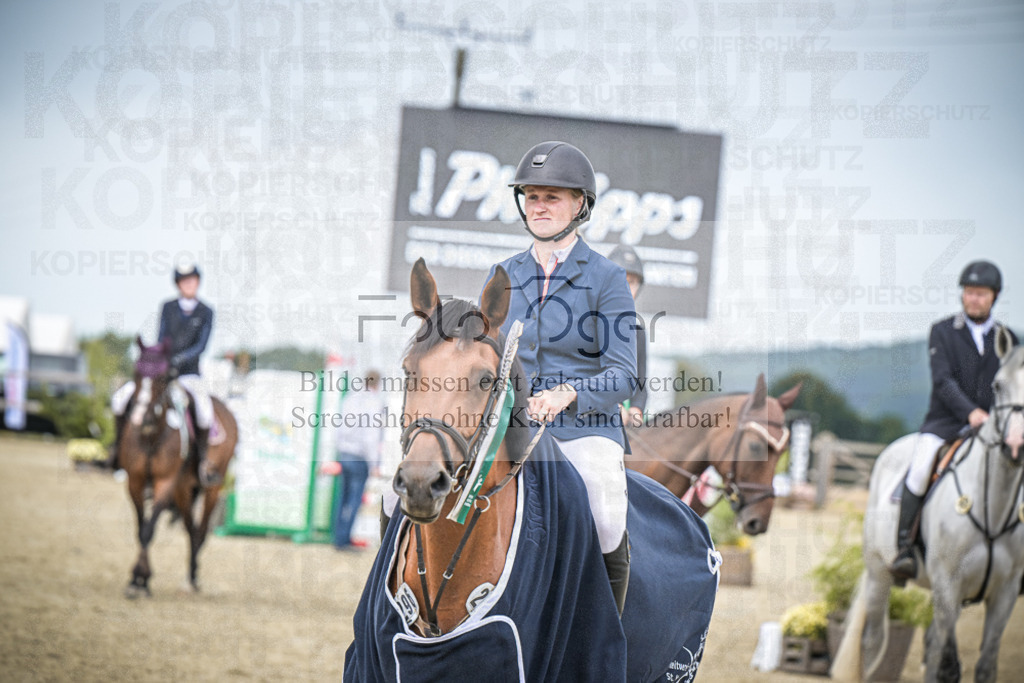 DOS_0037 | Entdecke hochwertige Reitturnierfotos von Foto Oger. Professionell, emotional und authentisch – jetzt Lieblingsmomente im Shop bestellen.Deutschlandweite Turnierfotografie. - Realisiert mit Pictrs.com