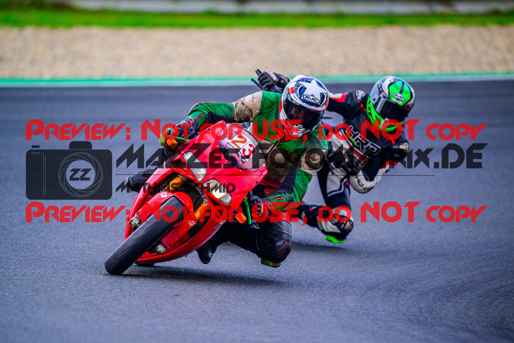 MaZZes_Fotomatrix_20250723_6007705_4426 | ROT