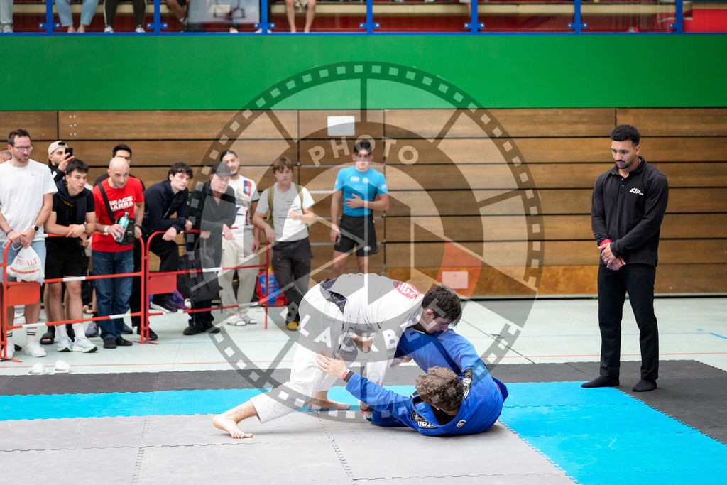 20250920PBB3852 | Athletes compete during the AJP Tour Hamburg International Jiu-Jitsu Championship, on September 20, 2025 in Hamburg, Germany. © Chiara Dazi / photoblackbelt