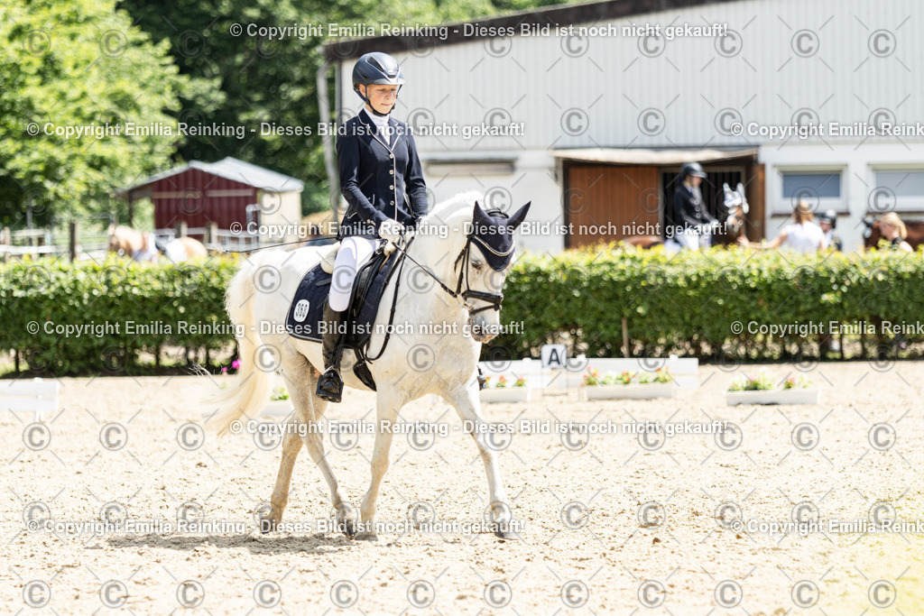 CL5A9227 | Emilia Reinking Fotografie - Realisiert mit Pictrs.com