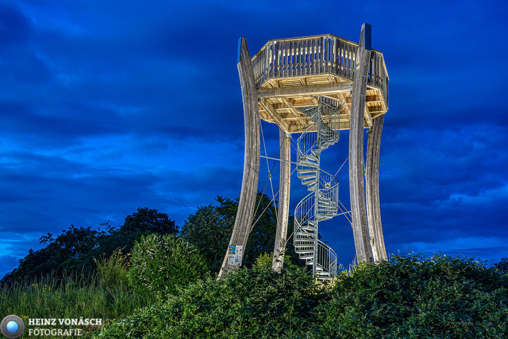 Landschaften_0023 | Alle Bilder von Heinz Vonäsch Fotografie können alle zu günstigen Preisen gekauft werden! Download der Bilder, Ausdrucke, Postkarten, Tassen T-Shirts, Kalender, Alu- Dibond usw. - Realisiert mit Pictrs.com