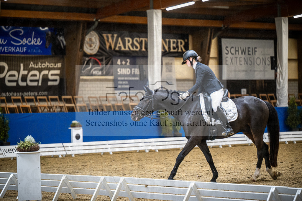 DOS_1745 | Entdecke hochwertige Reitturnierfotos von Foto Oger. Professionell, emotional und authentisch – jetzt Lieblingsmomente im Shop bestellen.Deutschlandweite Turnierfotografie. - Realisiert mit Pictrs.com