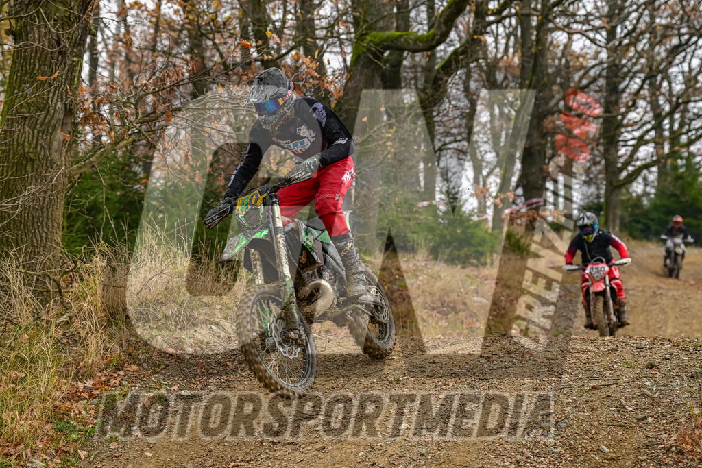 NZ8_4140 | grenznic640