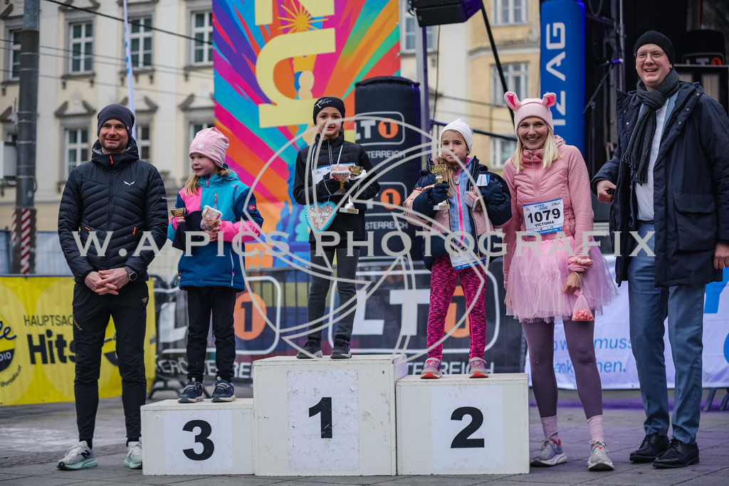 SILVESTERLAUF LINZ 25 | Linz, AUSTRIA, 31. Dezember 25, TRIRUN SILVESTERLAUF LINZ 25 , Image shows: 
Photo: WAPICS / BINDER Manuel