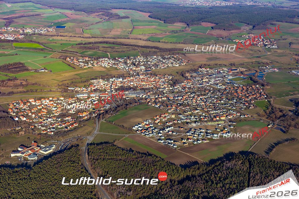Das Luftbild der Stadt Burgebrach wurde 2019 vom Flugzeug heraus erstellt (keine Drohne) Aufnahmehöhe ca.400 Meter- hohe Auflösung- beste Druck-Qualität garantiert!