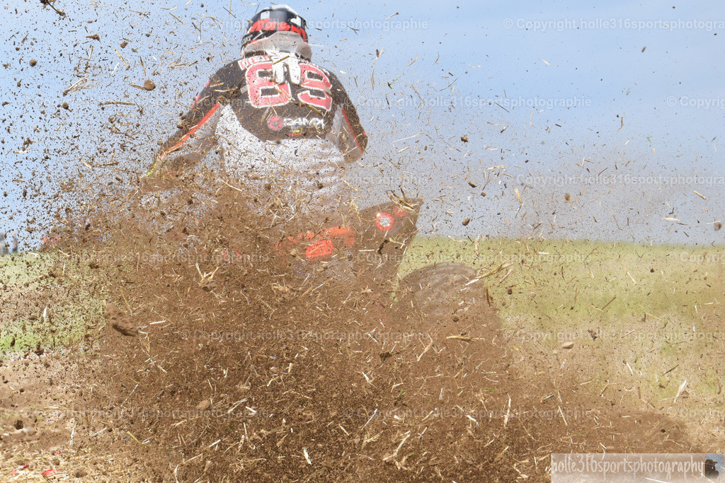 DSC_0506 (2) | Sportfotografie , Motorsport, Motoross, Reitsport, Mointainbike, Enduro,
Landschaft , Outdoor, Eventfotografie, Landschaft, Bilder online bestellen - Realisiert mit Pictrs.com