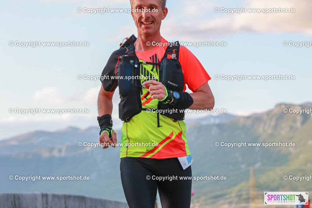 6R3A0051 | Ultra Trail Vipava Valley - Slovenia Trail Running 2024                                                        @Ultra Trail Vipava Valley - Slovenia             @Sportshotphotography                                  PhotoCredit : www.sportshot.de