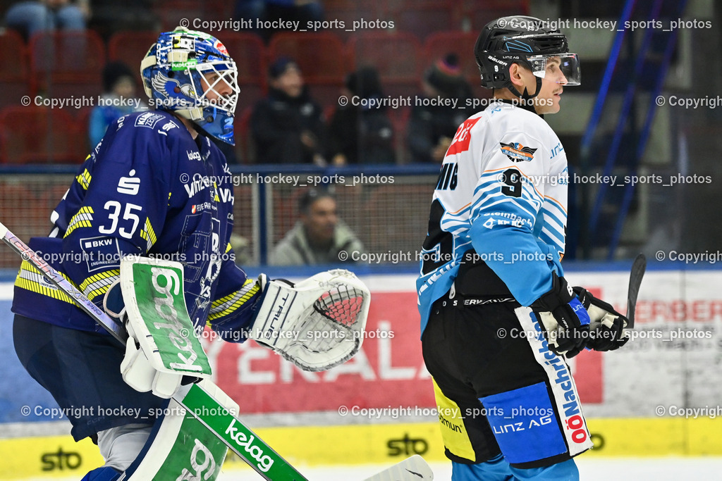EC IDM WÄRMEPUMPEN VSV vs. Steinbach Black Wings Linz | #35 Joe Cannata EC VSV, #9 Emilio Romig Black Wings Linz, EC IDM WÄRMEPUMPEN VSV vs. Steinbach Black Wings Linz, EC IDM WÄRMEPUMPEN VSV vs. Steinbach Black Wings Linz am 28.11.2025 in Villach (Stadthalle Villach), Austria, (Photo by Bernd Stefan)