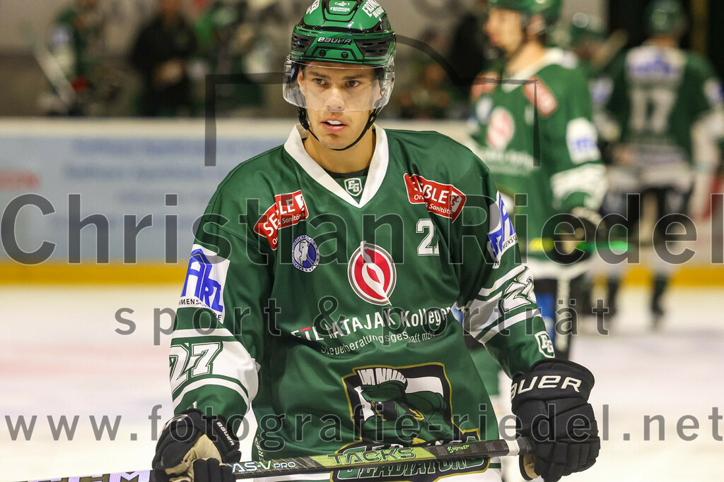 2023-10-20_133_TSV_Erding_gegen_EHC_Klostersee | Erding, Deutschland, 20.10.2023:.Eishockey, Bayernliga Vorrunde 2023 / 2024, 2. Spieltag, TSV Erding gegen EHC Klostersee, Endergebnis: 7:2..Mark Waldhausen (Erding Gladiators, #27)..Foto: Christian Riedel / fotografie-riedel.net