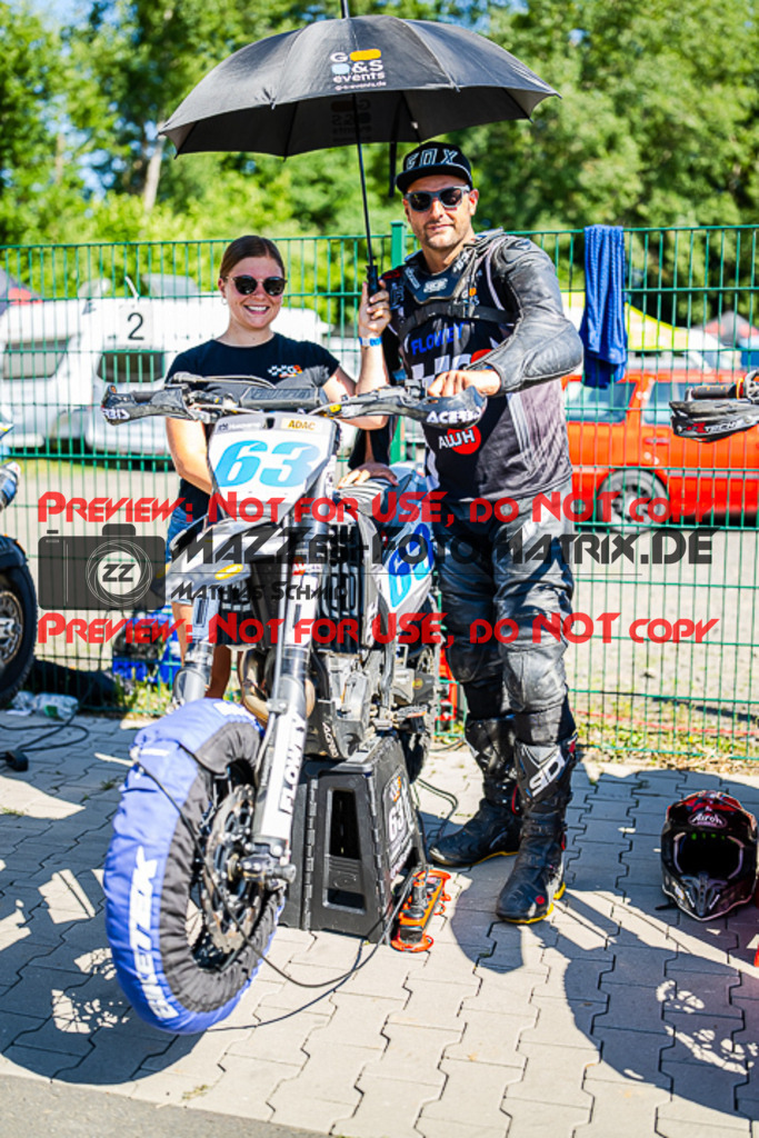 MaZZes_FotoMatrix_220703_7868 | S3