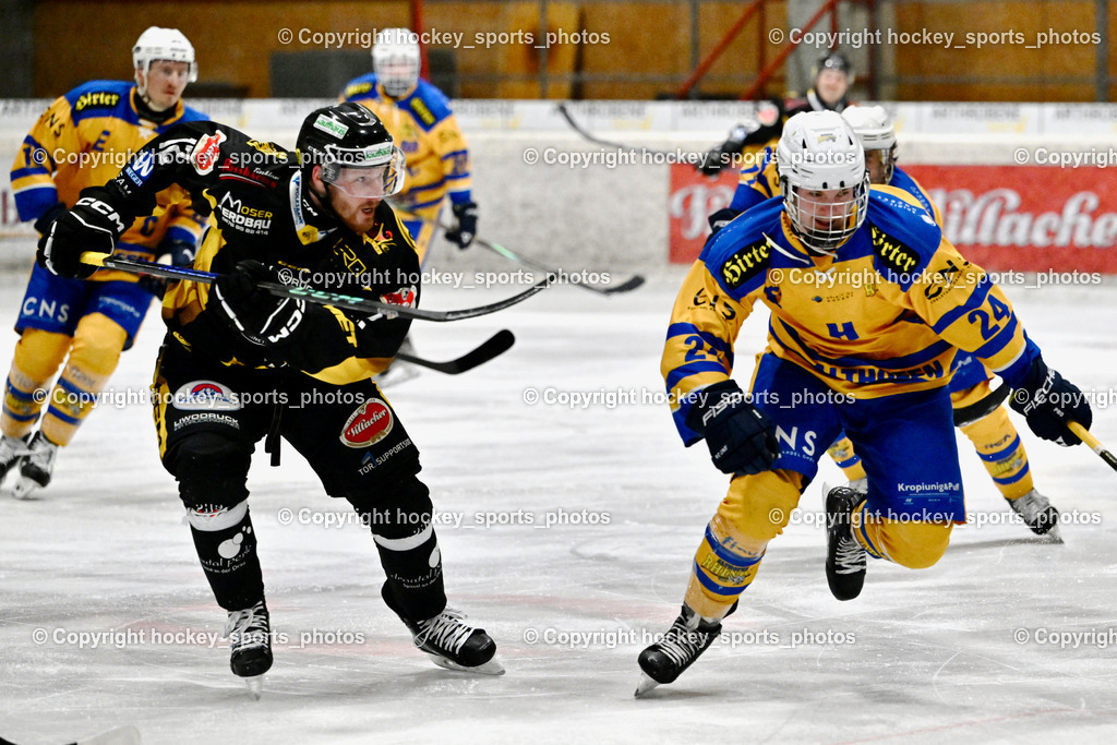 MET PHOTOVOLTAIK HORNETS SPITTAL vs. 1. EHC ALTHOFEN | #12 Glavic Gasper EC Hornets Spittal, #24 Rainer Oliver EHC Althofen, MET PHOTOVOLTAIK HORNETS SPITTAL vs. 1. EHC ALTHOFEN, MET PHOTOVOLTAIK HORNETS SPITTAL vs. 1. EHC ALTHOFEN am 10.01.2026 in Spittal an der Drau (Eissportzentrum Spittal), Austria, (Photo by Bernd Stefan)