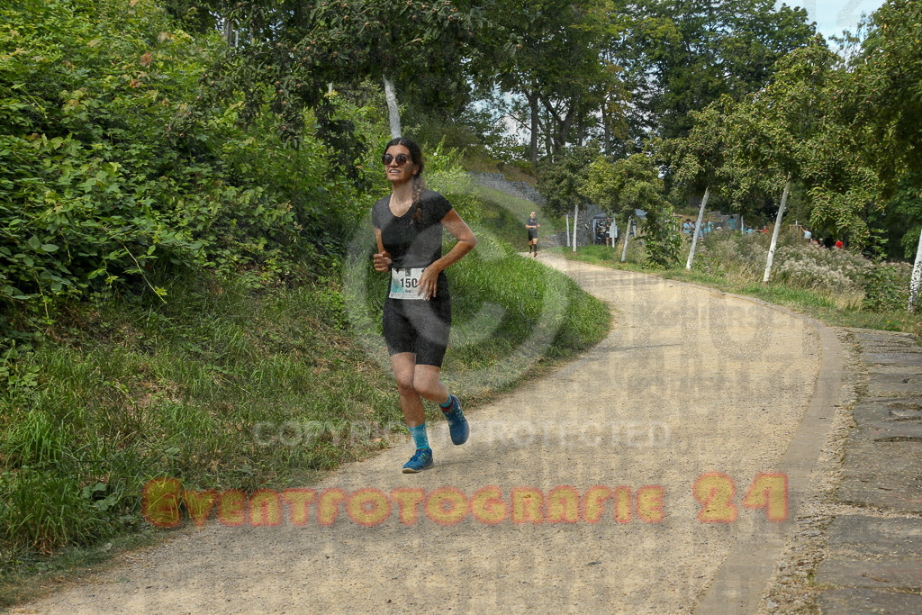 250824_1254_EX1_0888 | Sportfotografie im Rhein-Sieg Kreis, Köln, Bonn, NRW, Rheinland Pfalz, Hessen, etc. Unser Tätigkeitsfeld umfasst den Laufsport vom Volkslauf über den Marathon, Duathlon, Triathon bis zum Ultralauf wie Kölnpfad Ultra oder Schindertrail.