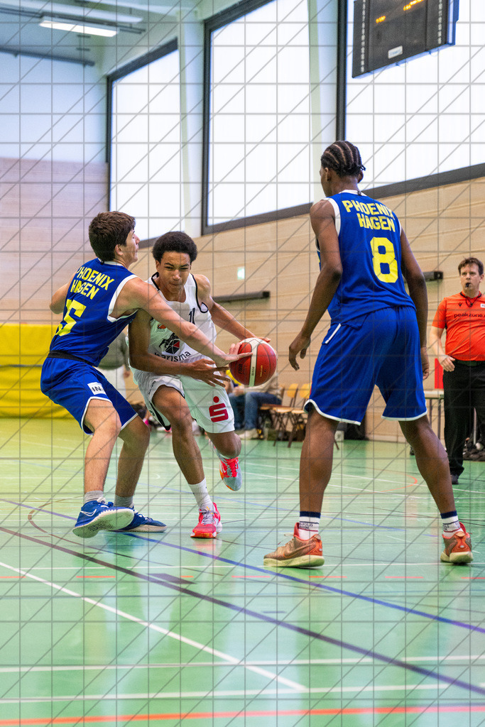 JBBL 24/25 | 13.10.2024 | Charisma Young Bulls vs. Phoenix Hagen | JBBL 24/25 | 13.10.2024 | Charisma Young Bulls vs. Phoenix Hagen - - - - - CREDIT, www.bullenfotos.de, Martin König, Hörner Weg 40, D-49078 Osnabrück, +4917663732967, Nutzung und Weitergabe nur zu den vereinbarten Zwecken. Presseanfragen an Urheber. Alle Rechte beim Urheber. - - - - - - Realisiert mit Pictrs.com