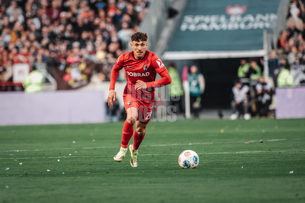 Fußball | Männer | Saison 2025/2026  | Fußball-Bundesliga | 27. Spieltag | FC St. Pauli vs. SC Freiburg | 22.04.2026 | Philipp Treu (#29, SC Freiburg)