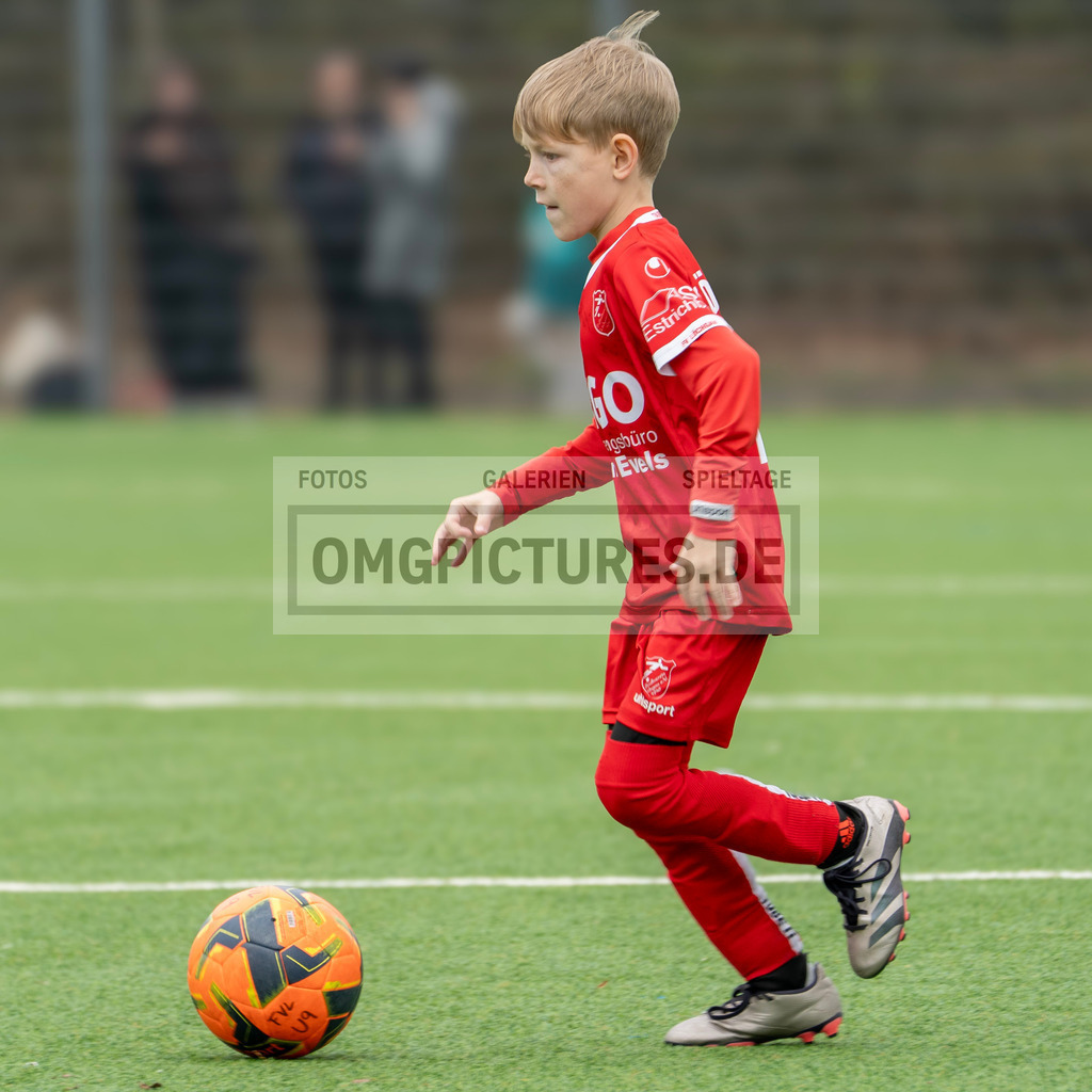 _OMG5284 | www.omgpictures.de, Sportfotograf, Verein, Fotograf, Baden Württemberg, Stuttgart, Heilbronn, omgpictures, Spieltag,  - Realisiert mit Pictrs.com
