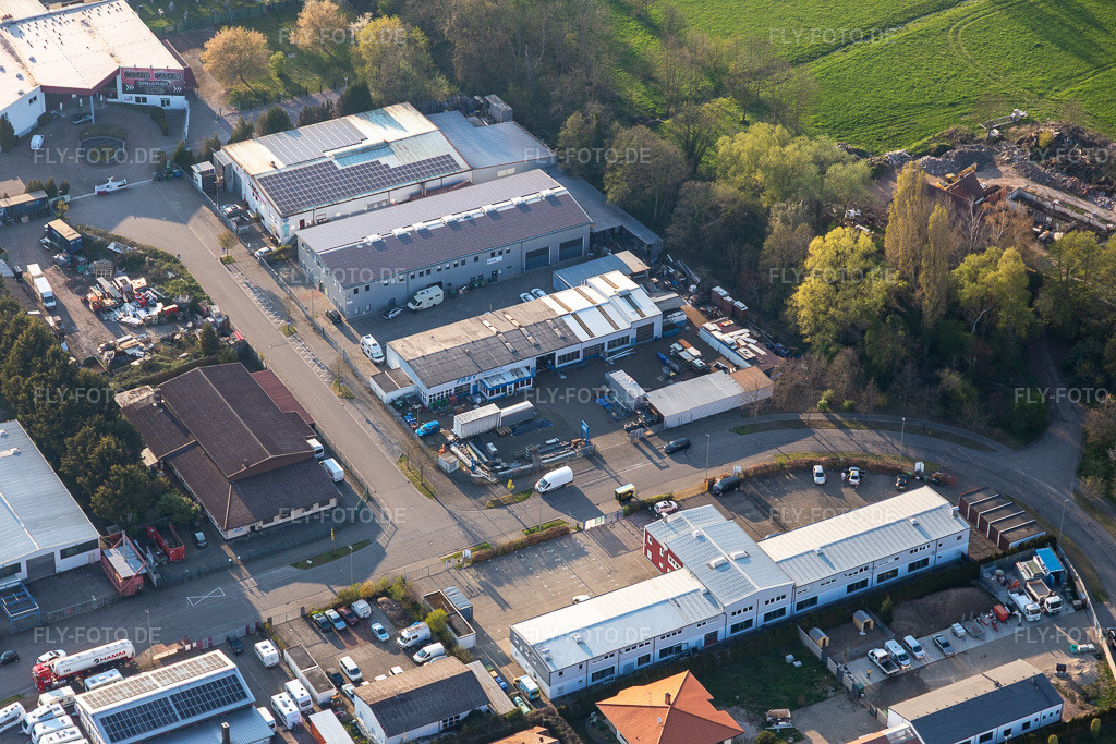 Luftbild: Gewerbegebiet Horst mit Der Innenausbauer I.V. e.K. , MSV GmbH Medizinische Systeme, Frey Metalltechnik, Inh. Dipl.-Ing. Matthias Frey e.K. und ArcoSYS Computervertriebs GmbH im Ortsteil Minderslachen in Kandel im Bundesland Rheinland-Pfalz in Deutschland.Foto: IMG_126501.jpg vom 20.04.2021 durch Werner Riehm/FLY-FOTO.deDer Innenausbauer Kandel - Alles rund um den Innenausbau | Fenster, Böden, Reparaturen, MöbelaufbauFrey Metalltechnik - Maschinenbau in Kandel - Frey Metalltechnik / Maschinenbau / Metallbau - Metalltechnik Rheinland-PfalzWWW.ARCOSYS.DE
