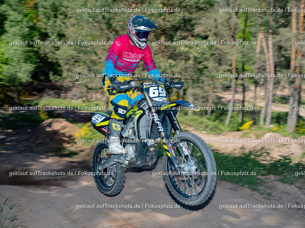 Fischbach-333 | Trackshots.de / Fokuspfalz.de - Realisiert mit Pictrs.com