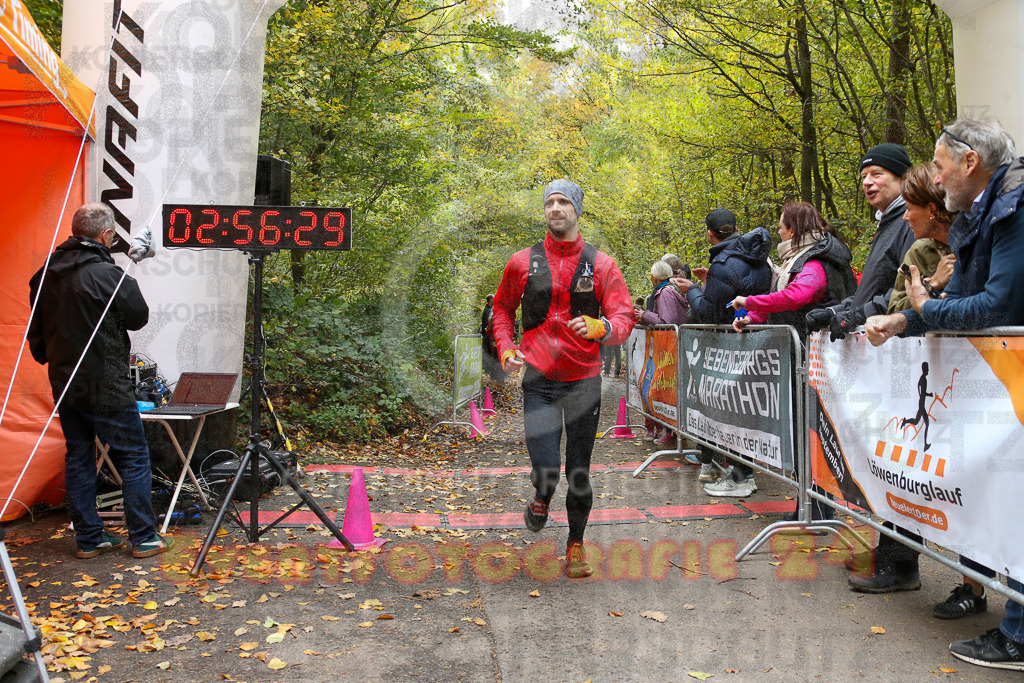 251026_1258_EX1_2050 | Sportfotografie im Rhein-Sieg Kreis, Köln, Bonn, NRW, Rheinland Pfalz, Hessen, etc. Unser Tätigkeitsfeld umfasst den Laufsport vom Volkslauf über den Marathon, Duathlon, Triathon bis zum Ultralauf wie Kölnpfad Ultra oder Schindertrail.
