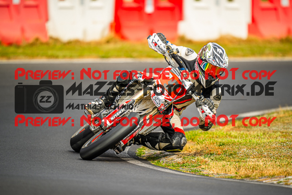 MaZZes_FotoMatrix_230701_9014 | S4