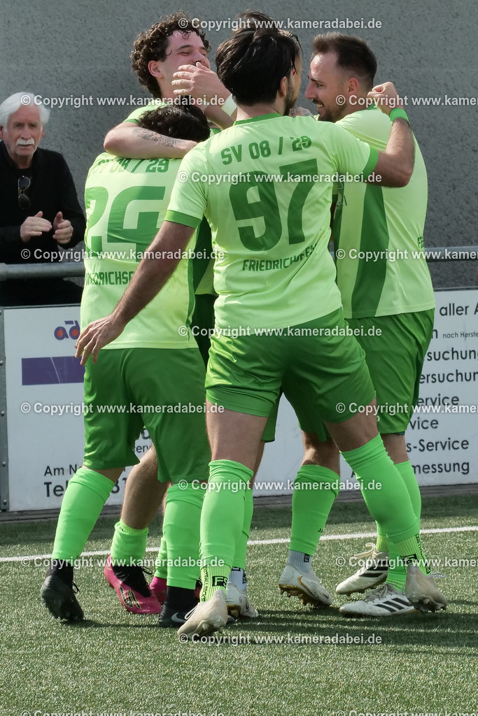 Fußball : Bezirksliga : SV 08/29 Friedrichsfeld - Borusia Veen am 10.05.2026 in Voerde Friedrichsfeld | Fußball : Bezirksliga : SV 08/29 Friedrichsfeld - Borusia Veen am 10.05.2026 in Voerde Friedrichsfeld - Realisiert mit Pictrs.com