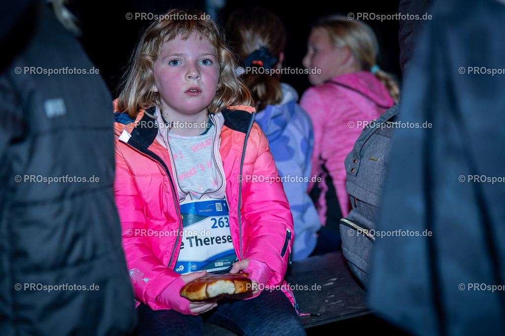 Martinslauf Sindorf 2023 in Kerpen-Sindorf, 09.11.2023 | Impressionen vom Martinslauf Sindorf 2023 am 09.11.2023 in Kerpen-Sindorf (Nordrhein-Westfalen).