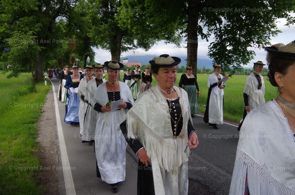 IMGP5995 | fotografiert von Axel PollmannLeonhardi Wallfahrt Benediktbeuern und Murnau, Fronleichnam, Fasching, Landschaft im Loisachtal und Benediktbeuern  - Realisiert mit Pictrs.com
