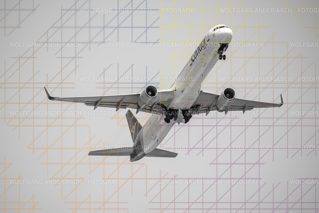 2025812-125821_FRA_18_R3C_0280 | Am Flughafen Frankfurt am Main treffen Dynamik und Präzision aufeinander: Startende und landende Flugzeuge verschiedenster Airlines, festgehalten in Farbe und Schwarz-Weiß. Von kraftvollen Silhouetten bis zur majestätischen Erscheinung der Königin der Lüfte – zeitlose Momente moderner Luftfahrt. - Realisiert mit Pictrs.com