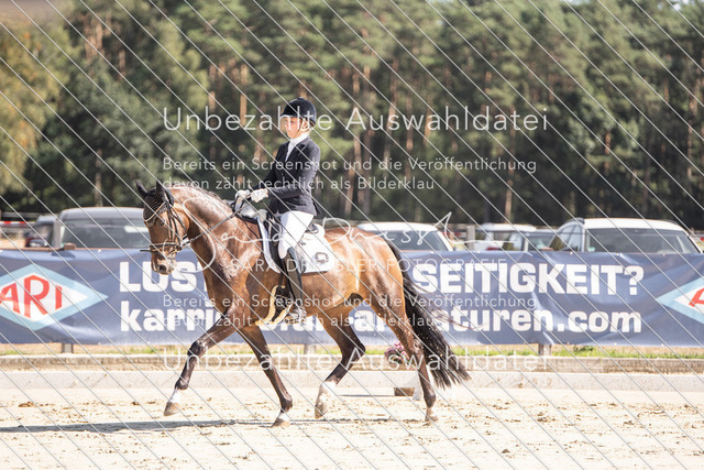 LR261_SD_06023 | saradresslerfotografie - Realisiert mit Pictrs.com
