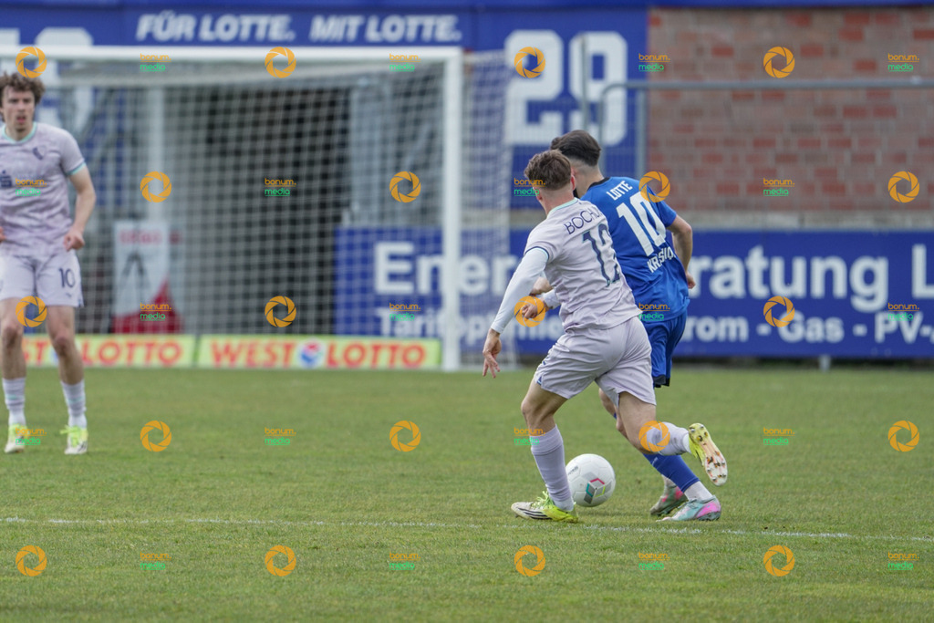 VfL Sportsfreunde Lotte vs. VfL Bochum II U23 - Regionalliga West - 28. Spieltag 2026 | Louis Köster, 10Kamer Krasniqi, 10 - Realisiert mit Pictrs.com