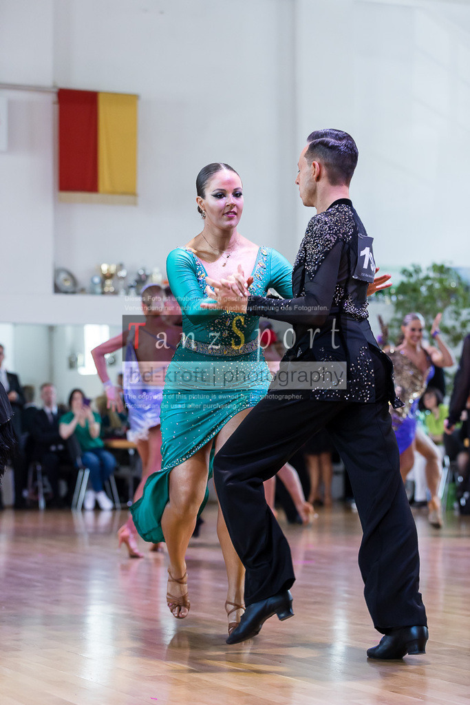 20240616_D-Cup-HGR-Latein_3551 | Tanzsportbilder, Standardtanz, Lateintanz, WDSF, DTV, LTVB, dancecomp, goc, hessen tanzt, blaues band der spree, walzer, tango, wiener walzer, slowfox, quickstepp, samba, rumba, cha-cha-cha, paso doble. jive, hd-kroft photography, turniertanzsport