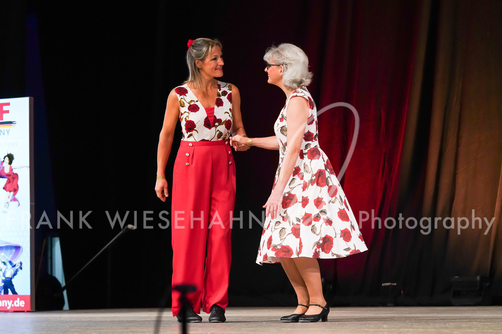 FW708621 | FRANK WIESEHAHN MEDIA - Realisiert mit Pictrs.com