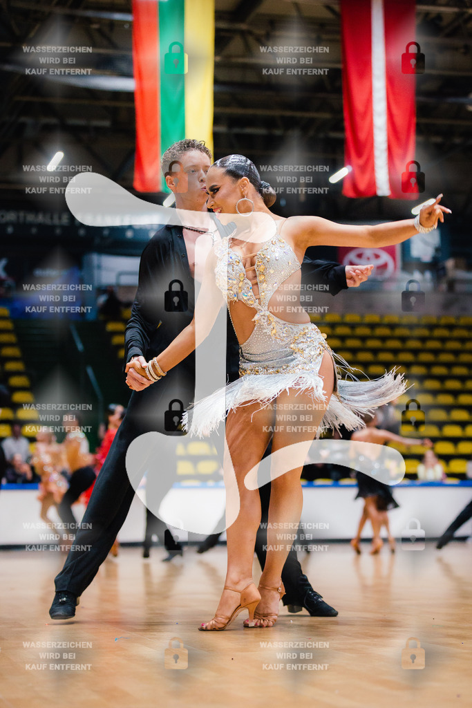 Hessen Tanzt WDSF Open Youth Latin 2nd (48) Maddox Loevenhardt _ Sara Coman (Denmark)-2025-05-17-2357 | Webshop for digital downloads and prints of dance sport, event & show photographer Julian Link - Realisiert mit Pictrs.com