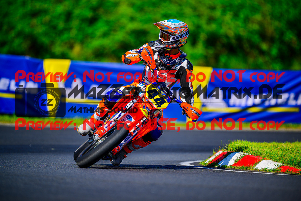 MaZZes_FotoMatrix_240510_6007705_5554 | S2