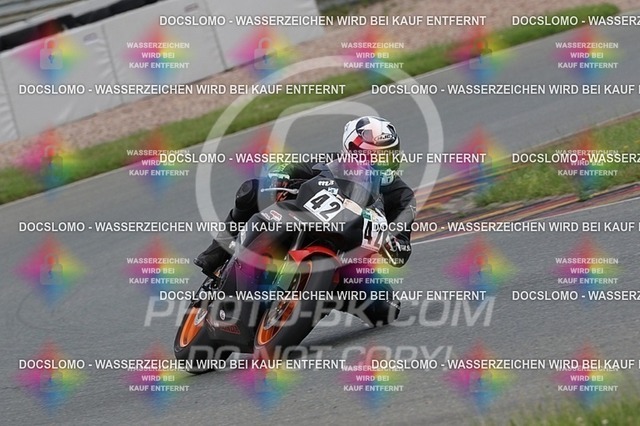 2016-07-01-PBK-4976 | Sportfotografie; SlowMotion; Video; Rennstrecke; Hafeneger; RSE; Speer; Trackday; Motorsportarena; Hockenheimring; Brno; Most; Barcelona; Valencia, Benny; Kaetzmer;