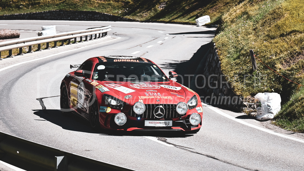 19. Arosa ClassicCar 2023 - 1. September 2023 | 19. Arosa ClassicCar 2023
Arosa, Schweiz
Baer Christoph aus Zürich mit der Startnummer 604 in einem Mercedes-AMG GT RS Rote Sau 1 Of 5, Jahrgang 2018, in der Klasse Demonstration.
@arosaclassiccar, @arosa.official, #arosaclassiccar, #arosa, #76curves, #classiccar
Bild: Sportfotografie Markus Aeschimann | www.markus-aeschimann.ch - Realisiert mit Pictrs.com