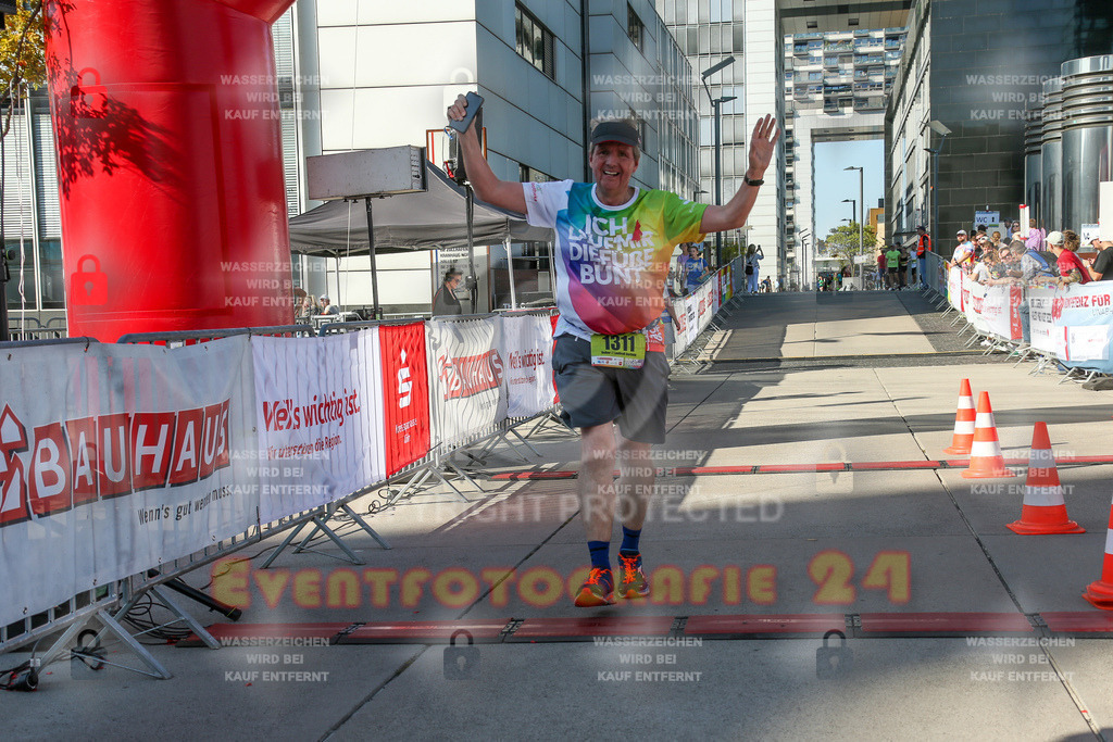 240921_1552_EX1_6767 | Sportfotografie im Rhein-Sieg Kreis, Köln, Bonn, NRW, Rheinland Pfalz, Hessen, etc. Unser Tätigkeitsfeld umfasst den Laufsport vom Volkslauf über den Marathon, Duathlon, Triathon bis zum Ultralauf wie Kölnpfad Ultra oder Schindertrail.