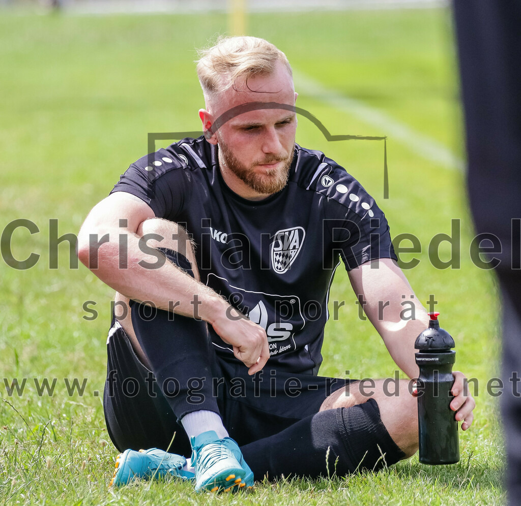 2023-07-30_069_FC_Lengdorf_II_gegen_SG_Anzing_Parsdorf | Lengdorf, Deutschland, 30.07.2023:
Fußball, Kreisliga 2023 / 2024, 1. Spieltag, FC Lengdorf gegen SpVgg Altenerding, Endergebnis: 0:1

Foto: Christian Riedel / fotografie-riedel.net